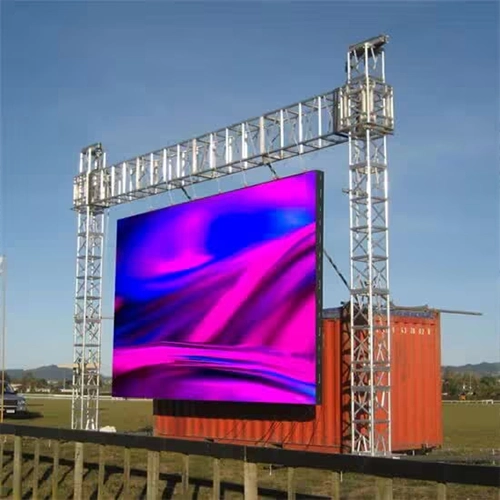 Outdoor P5